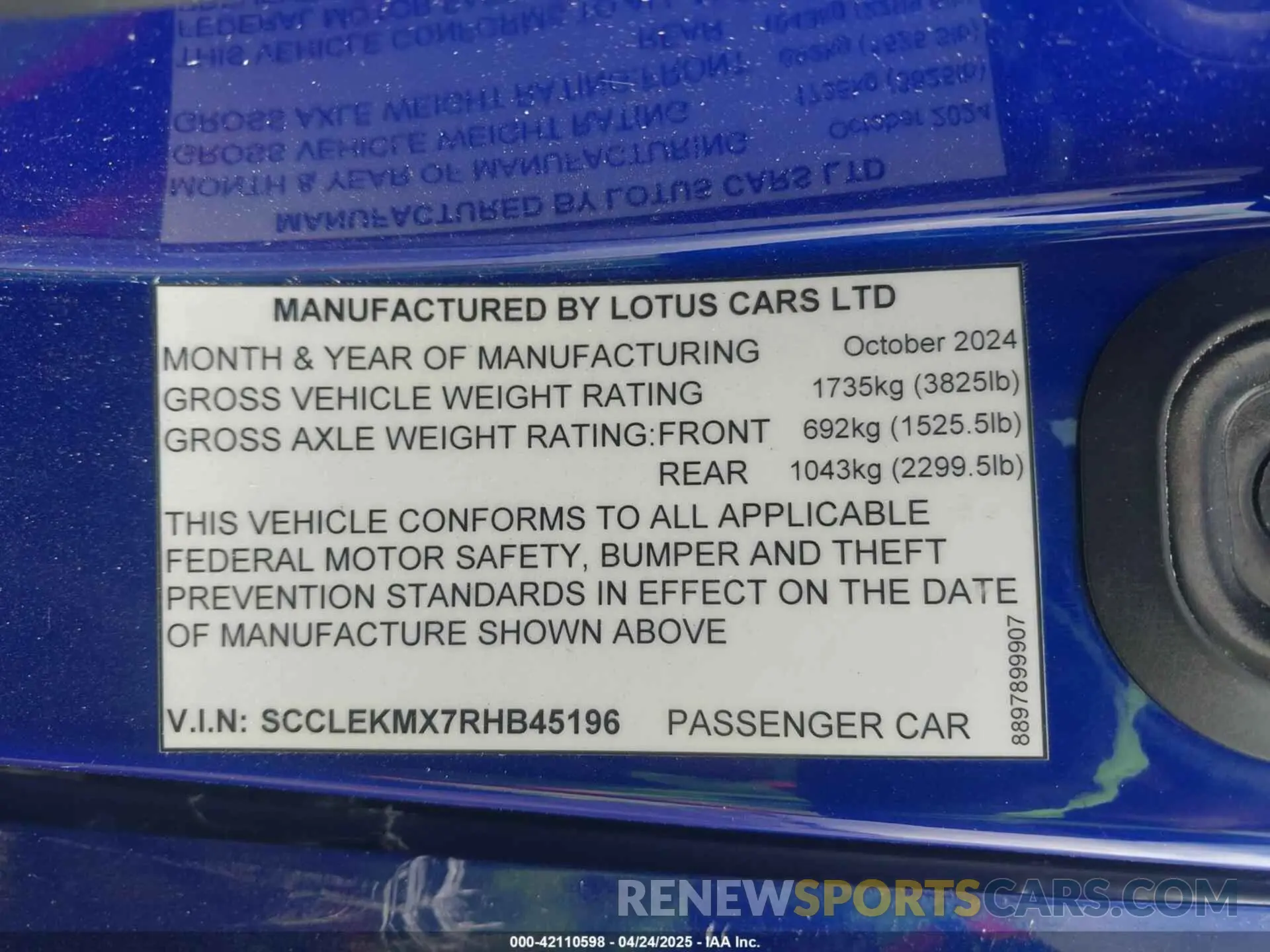9 fotografías del automóvil dañado SCCLEKMX7RHB45196 LOTUS EMIRA 2024