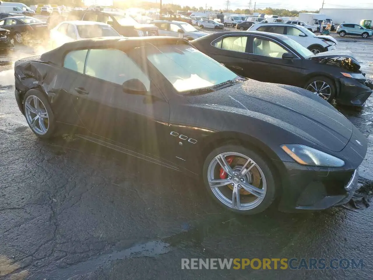 4 fotografías del automóvil dañado ZAM45VMA0K0341514 MASERATI ALL MODELS 2019