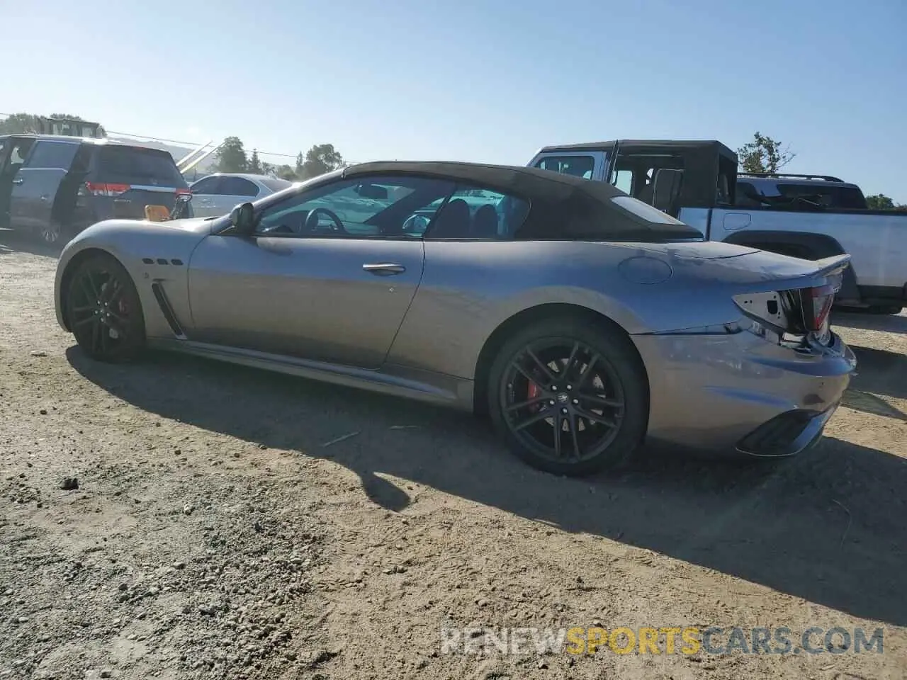 2 fotografías del automóvil dañado ZAM45VMAXK0312263 MASERATI ALL MODELS 2019