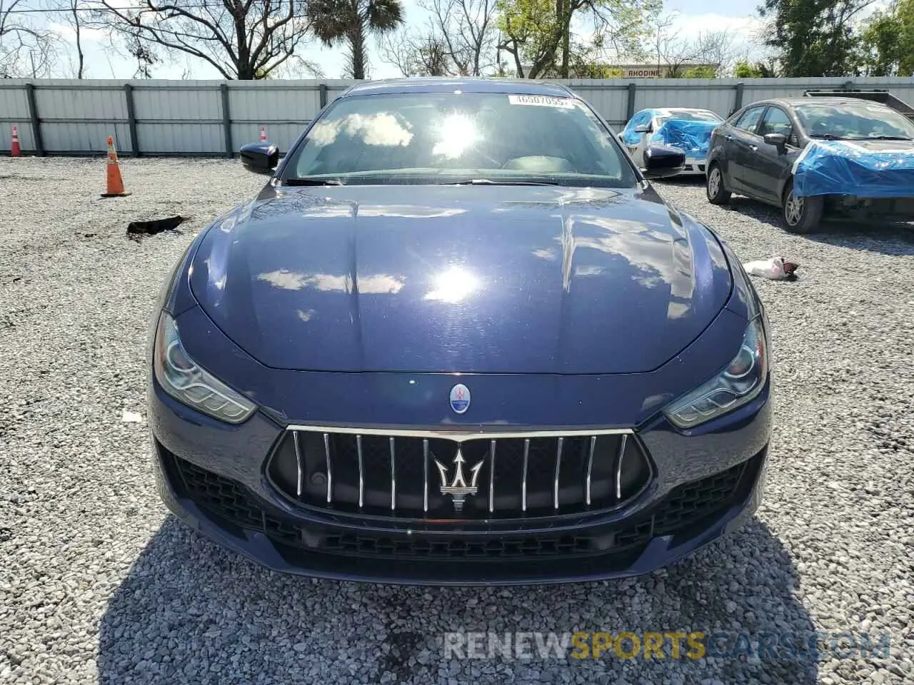 5 fotografías del automóvil dañado ZAM57XSA5K1328314 MASERATI ALL MODELS 2019