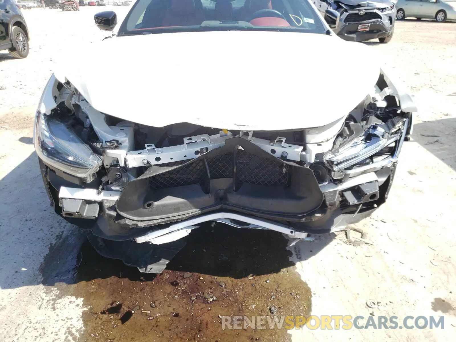 9 fotografías del automóvil dañado ZAM57XSS5K1335238 MASERATI ALL MODELS 2019