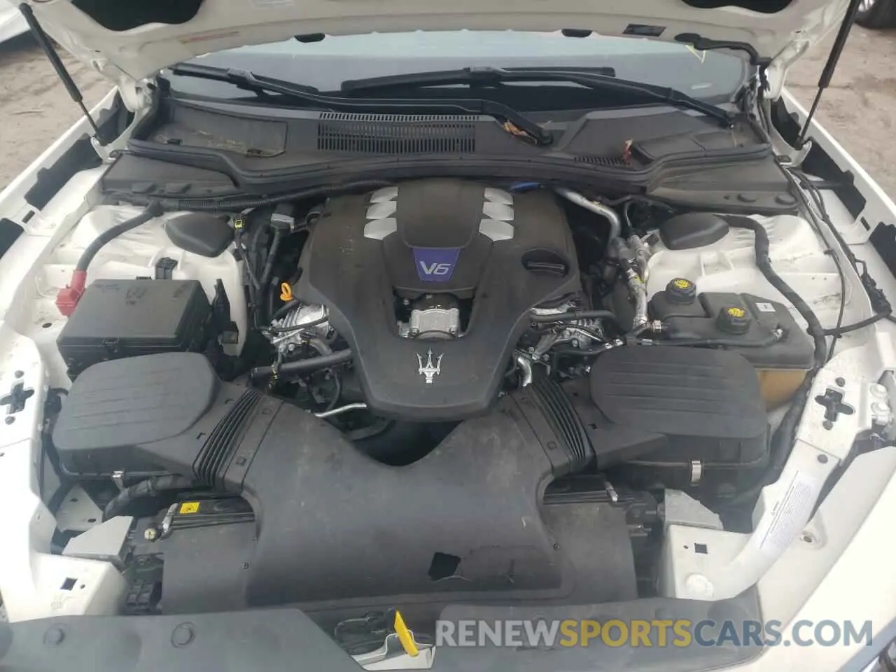 7 fotografías del automóvil dañado ZAM57YTA0K1321551 MASERATI ALL MODELS 2019