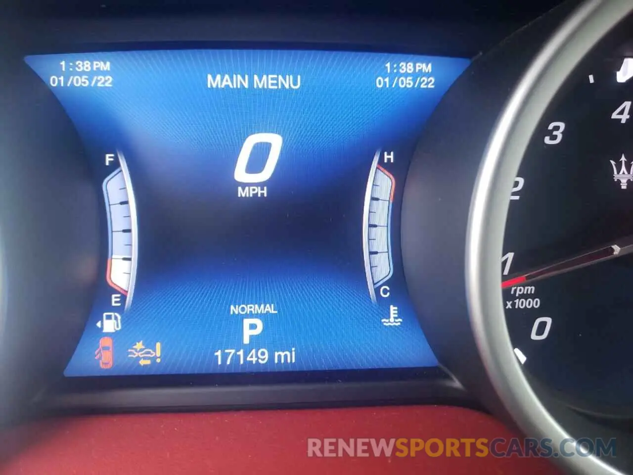 8 fotografías del automóvil dañado ZAM57YTA0K1321551 MASERATI ALL MODELS 2019