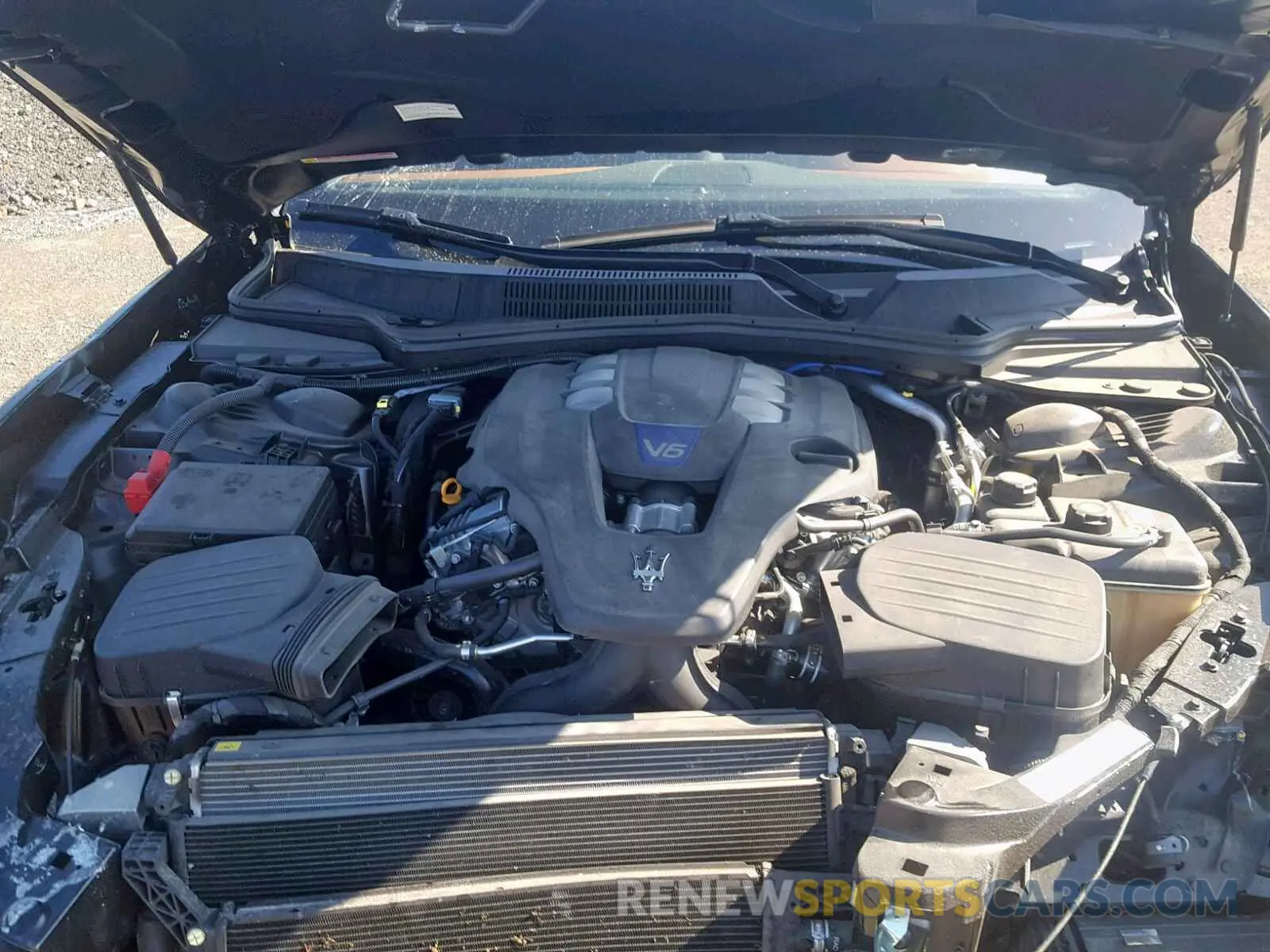 7 fotografías del automóvil dañado ZAM57YTL0K1324905 MASERATI ALL MODELS 2019
