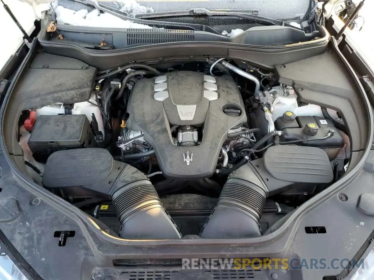 12 fotografías del automóvil dañado ZN661XUA1KX308368 MASERATI ALL MODELS 2019