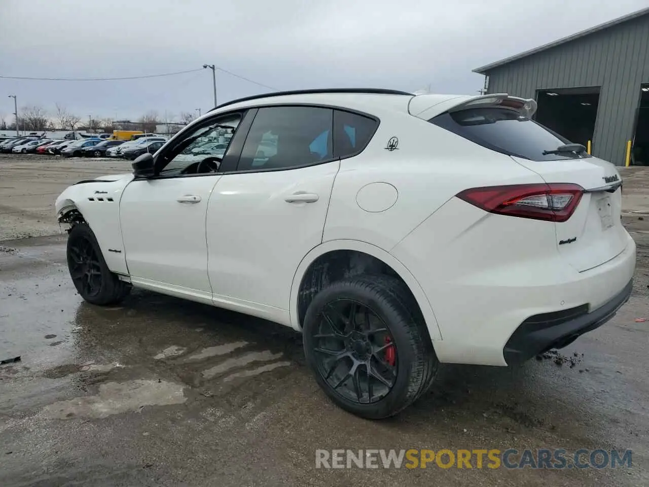 2 fotografías del automóvil dañado ZN661YUS9KX321951 MASERATI ALL MODELS 2019