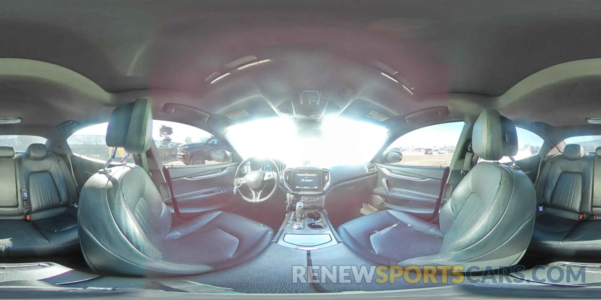 12 fotografías del automóvil dañado ZAM57XSA1L1344477 MASERATI ALL MODELS 2020