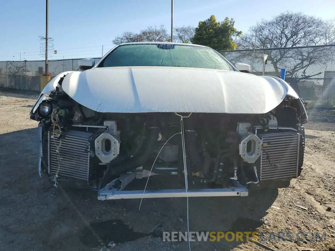 5 fotografías del automóvil dañado ZAM57XSA1L1344477 MASERATI ALL MODELS 2020