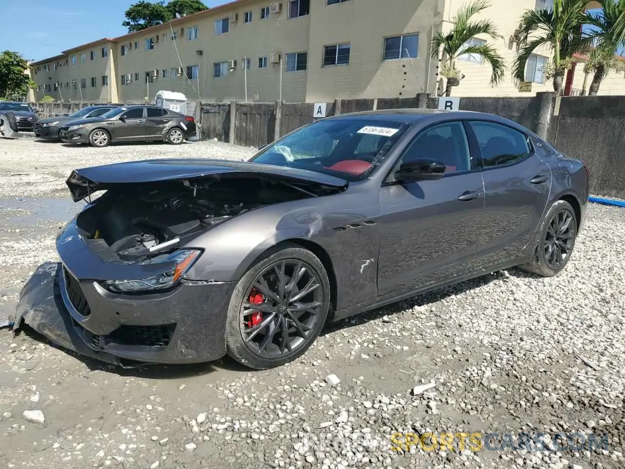 1 fotografías del automóvil dañado ZAM57XSAXL1352531 MASERATI ALL MODELS 2020