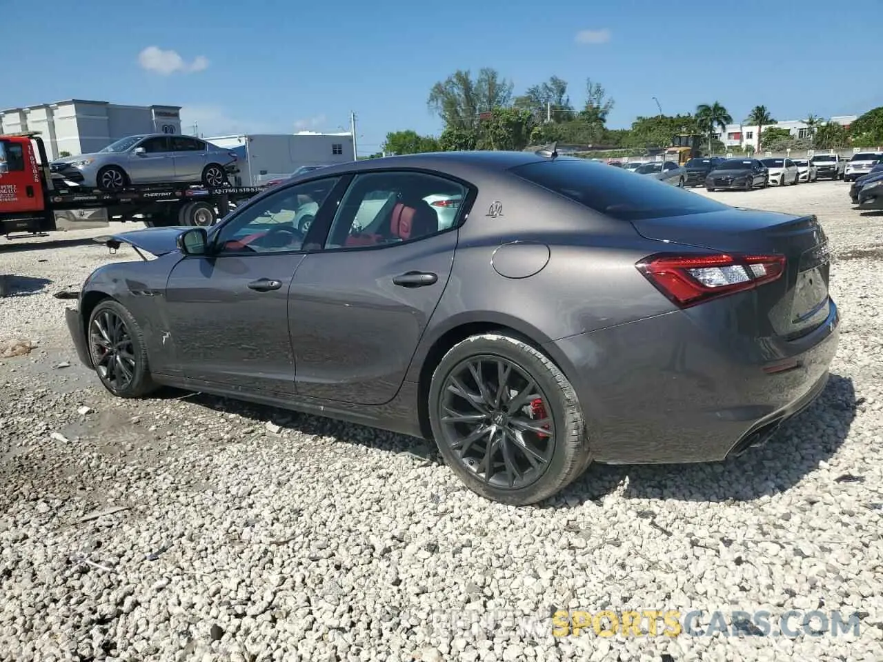 2 fotografías del automóvil dañado ZAM57XSAXL1352531 MASERATI ALL MODELS 2020