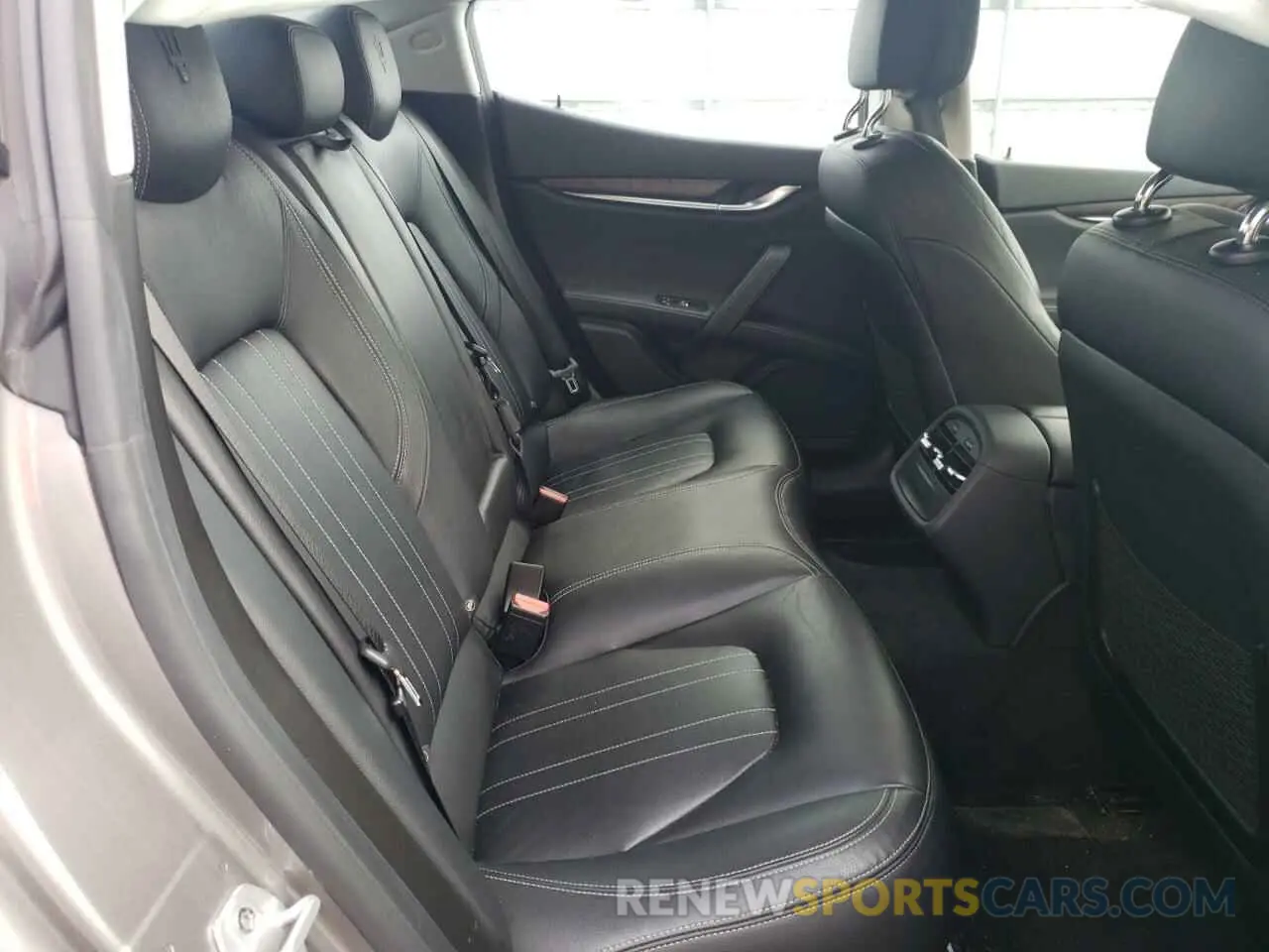 10 fotografías del automóvil dañado ZAM57YSA0L1341379 MASERATI ALL MODELS 2020