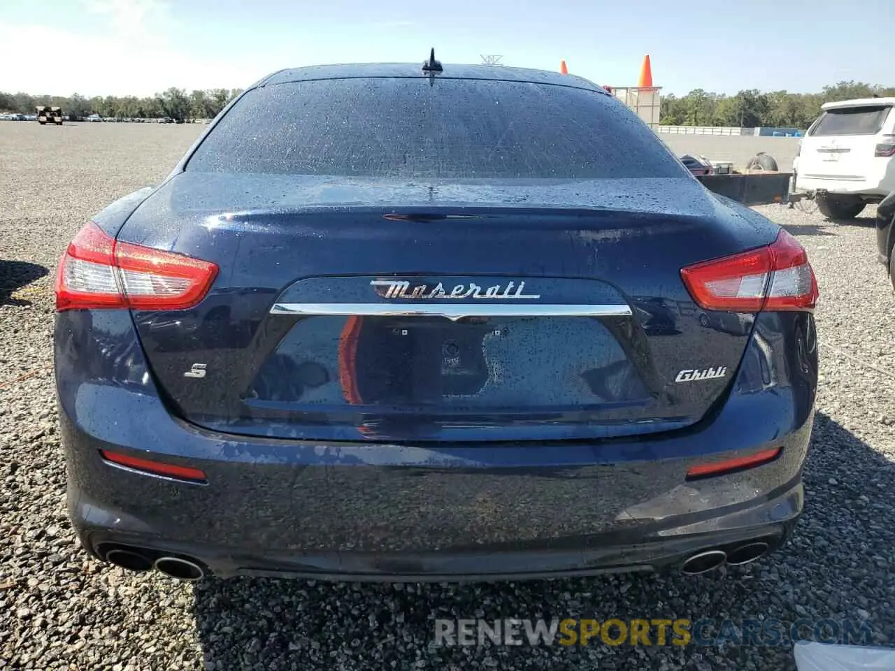 6 fotografías del automóvil dañado ZAM57YSAXL1349232 MASERATI ALL MODELS 2020