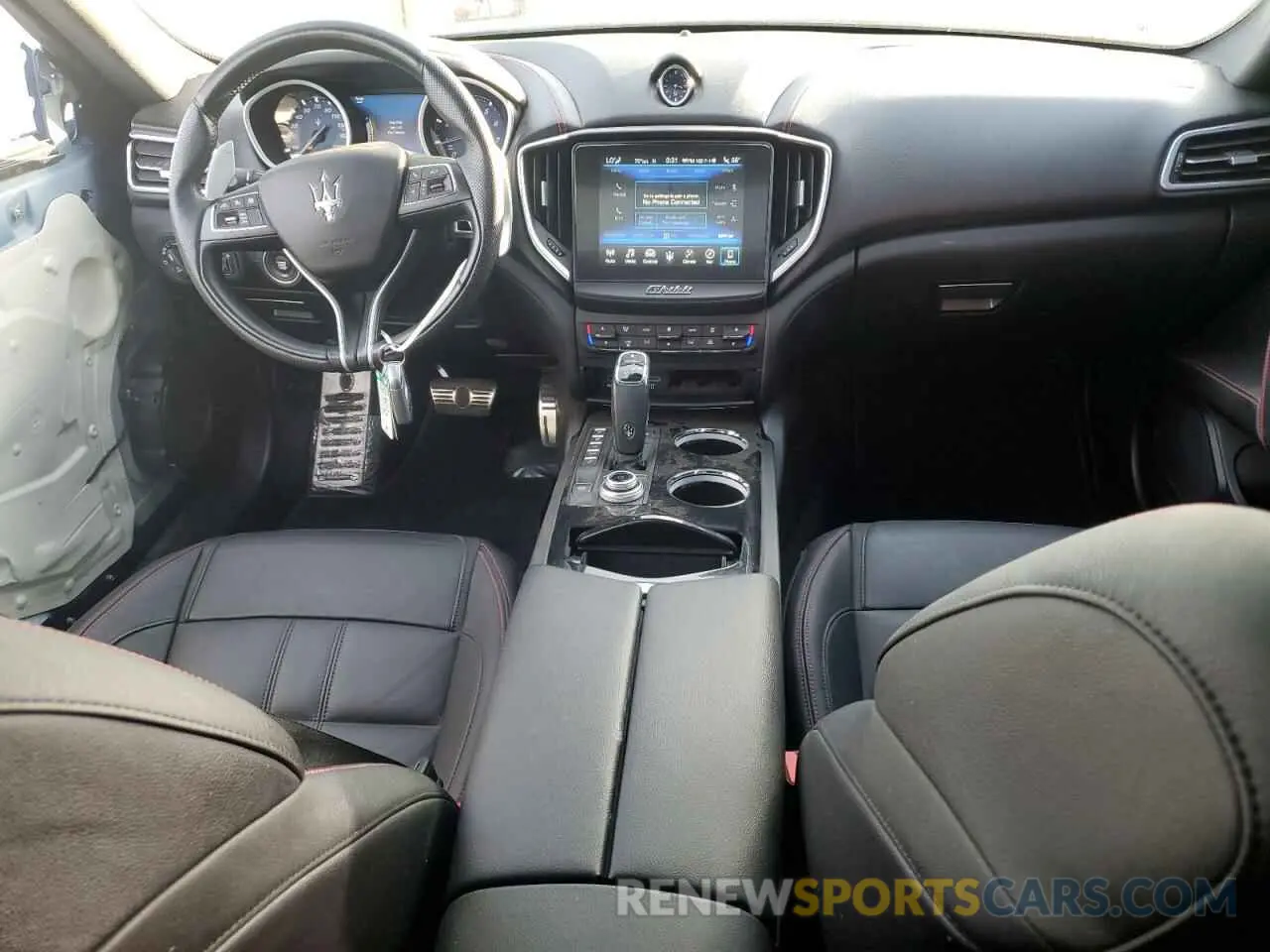 8 fotografías del automóvil dañado ZAM57YSS4L1343502 MASERATI ALL MODELS 2020