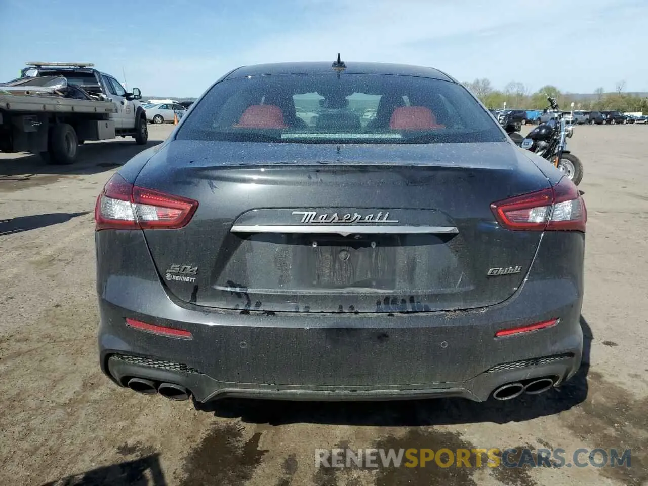 6 fotografías del automóvil dañado ZAM57YTS1L1351135 MASERATI ALL MODELS 2020