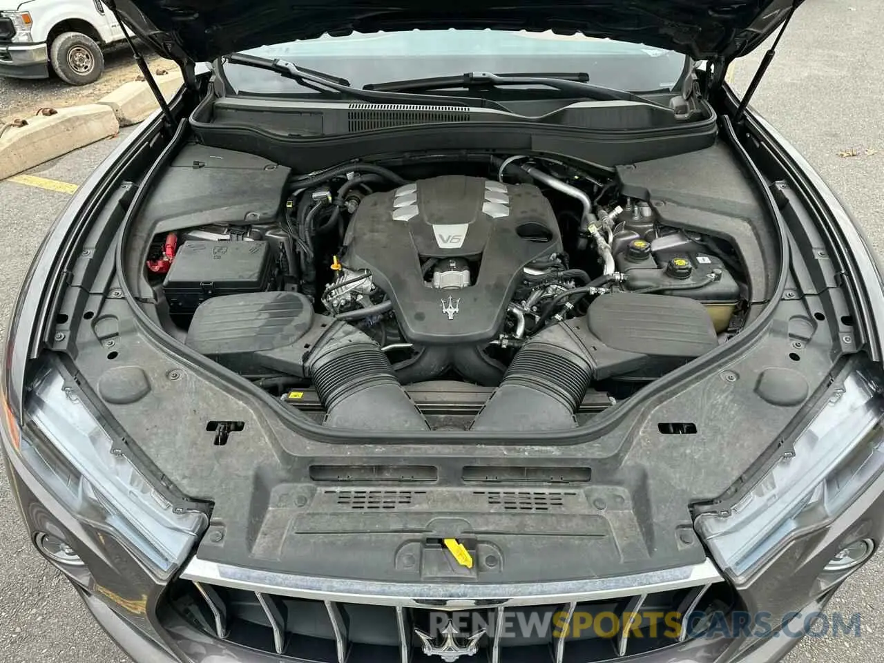 6 fotografías del automóvil dañado ZN661XUA4LX352737 MASERATI ALL MODELS 2020