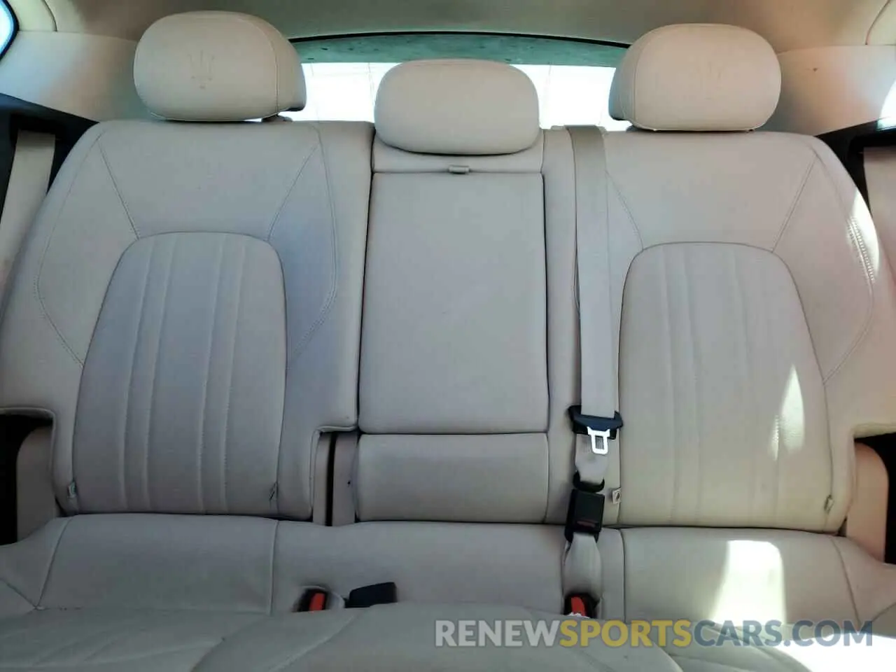 10 fotografías del automóvil dañado ZN661YUA0LX344897 MASERATI ALL MODELS 2020