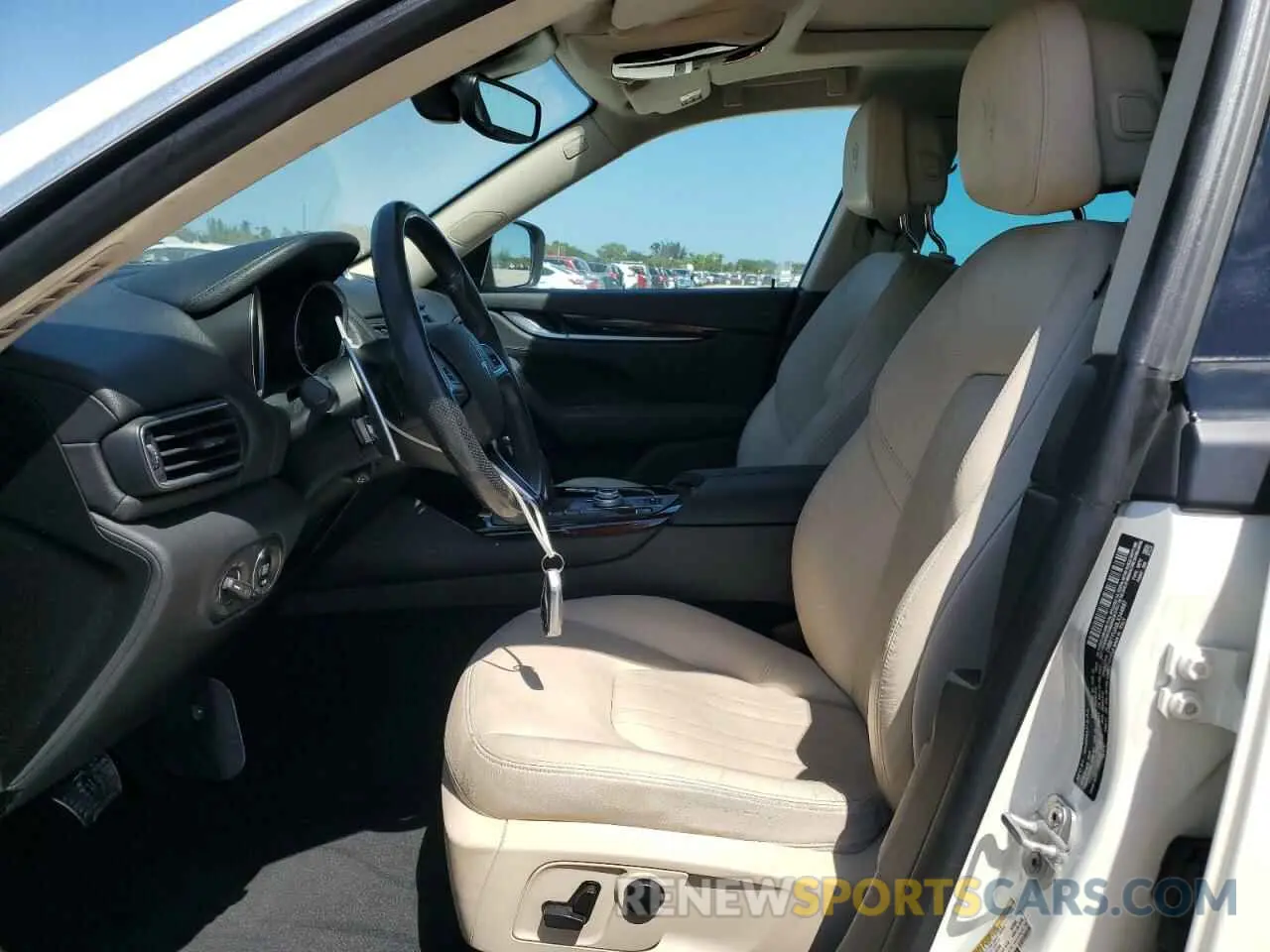 7 fotografías del automóvil dañado ZN661YUA0LX344897 MASERATI ALL MODELS 2020
