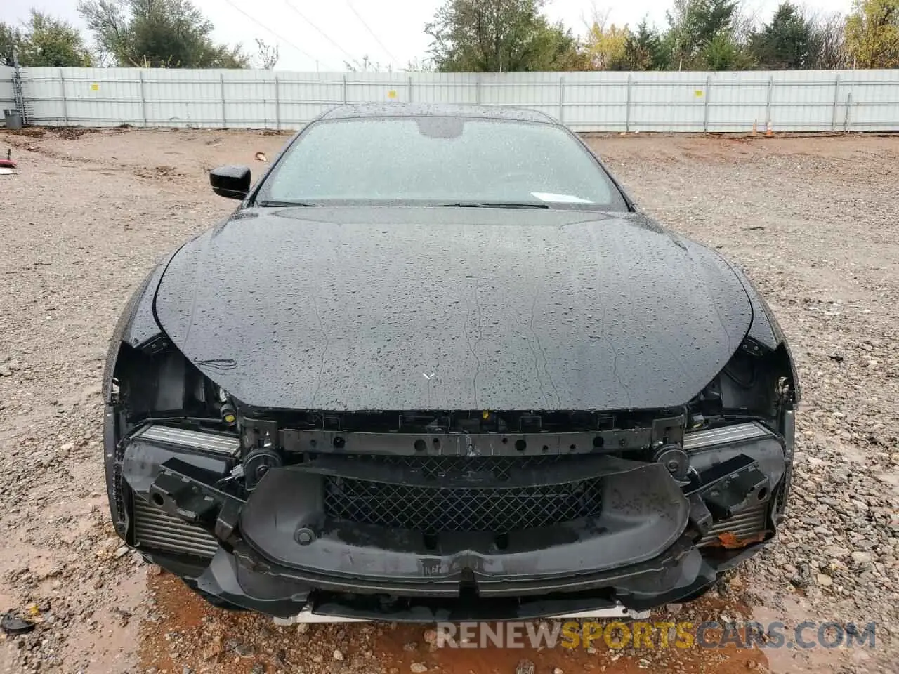 5 fotografías del automóvil dañado ZAM57YSA3M1358288 MASERATI ALL MODELS 2021