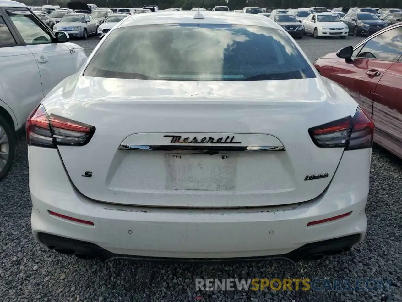 6 fotografías del automóvil dañado ZAM57YSA6M1378227 MASERATI ALL MODELS 2021