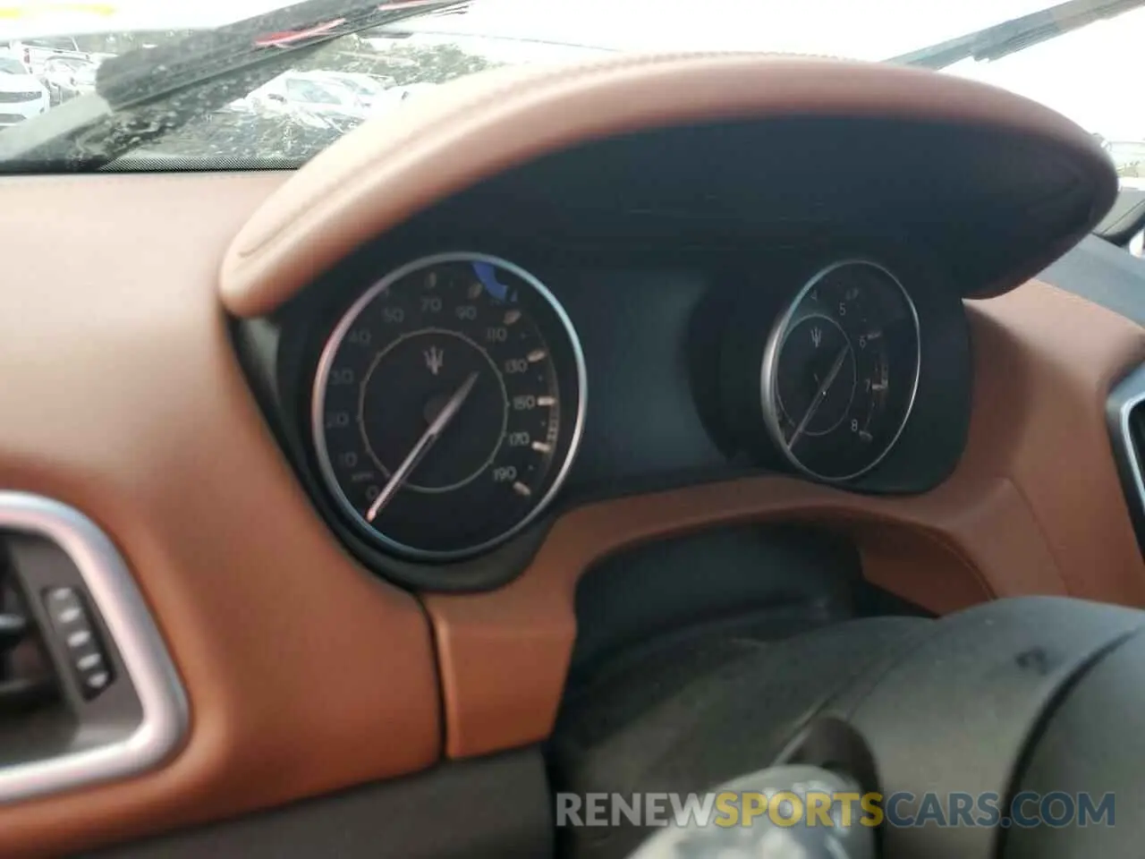 9 fotografías del automóvil dañado ZAM57YSA6M1378227 MASERATI ALL MODELS 2021