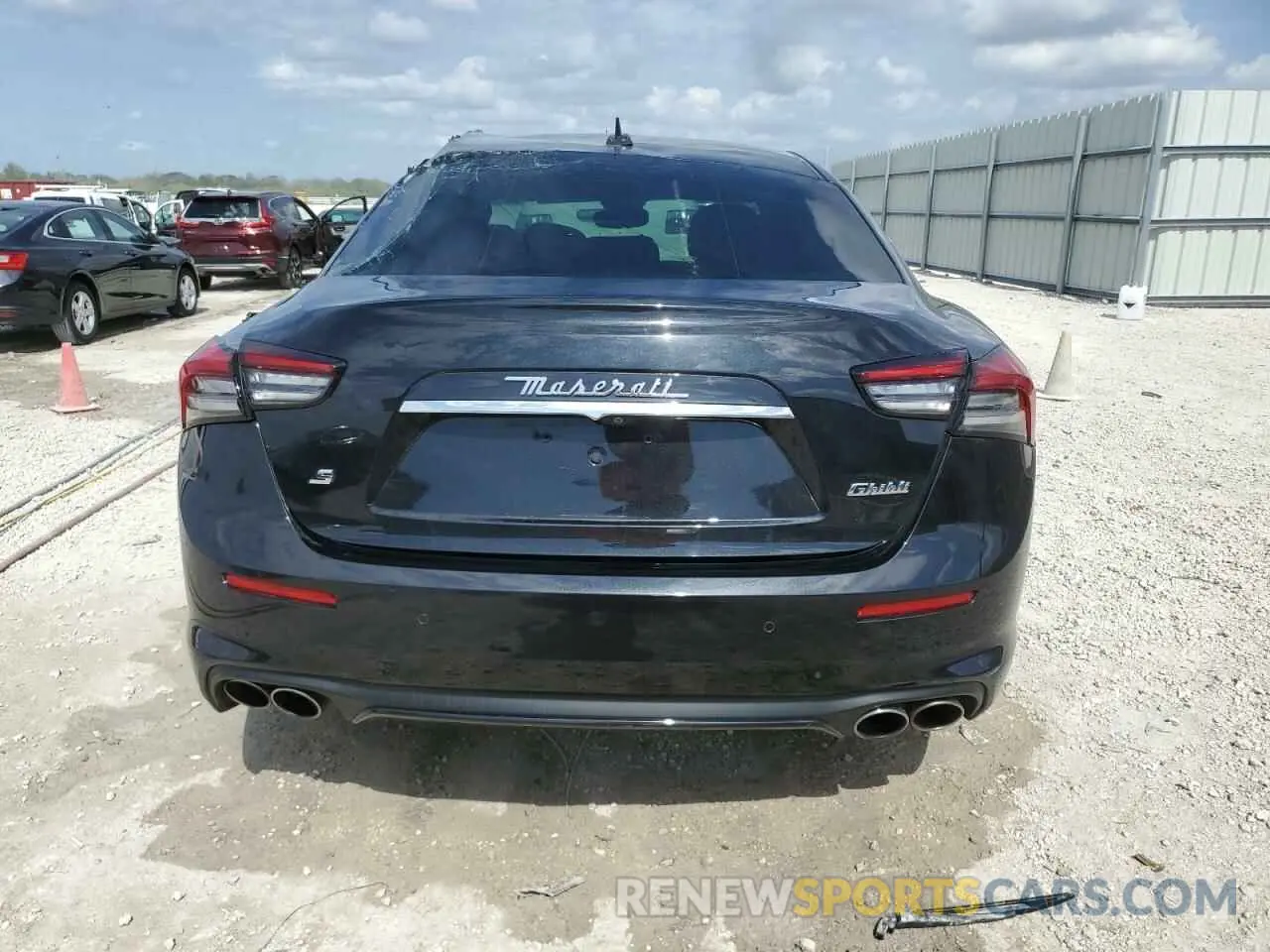 6 fotografías del automóvil dañado ZAM57YSL4M1360844 MASERATI ALL MODELS 2021