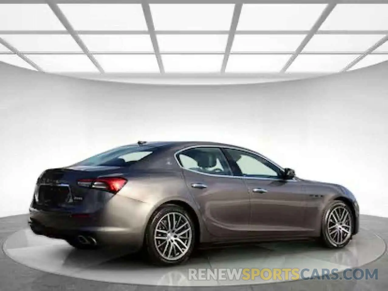 4 fotografías del automóvil dañado ZAM57YTA0M1357730 MASERATI ALL MODELS 2021
