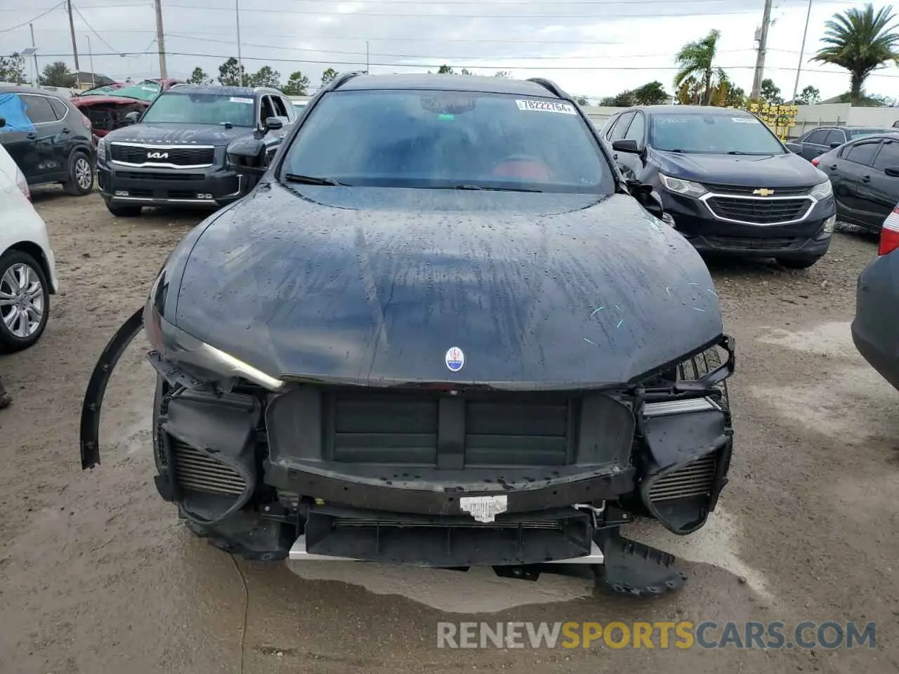 5 fotografías del automóvil dañado ZN661XUA2MX359669 MASERATI ALL MODELS 2021