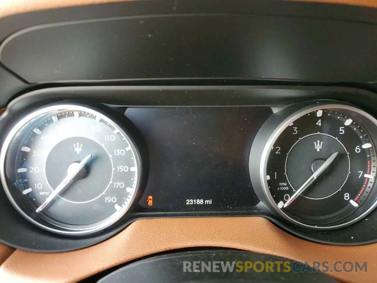 9 fotografías del automóvil dañado ZN661XUA8MX364794 MASERATI ALL MODELS 2021