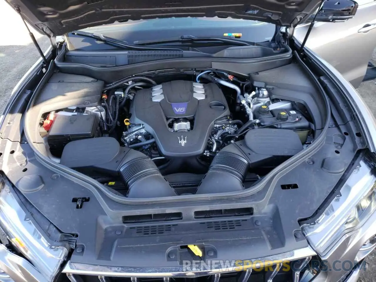 7 fotografías del automóvil dañado ZN661YUA6MX372513 MASERATI ALL MODELS 2021