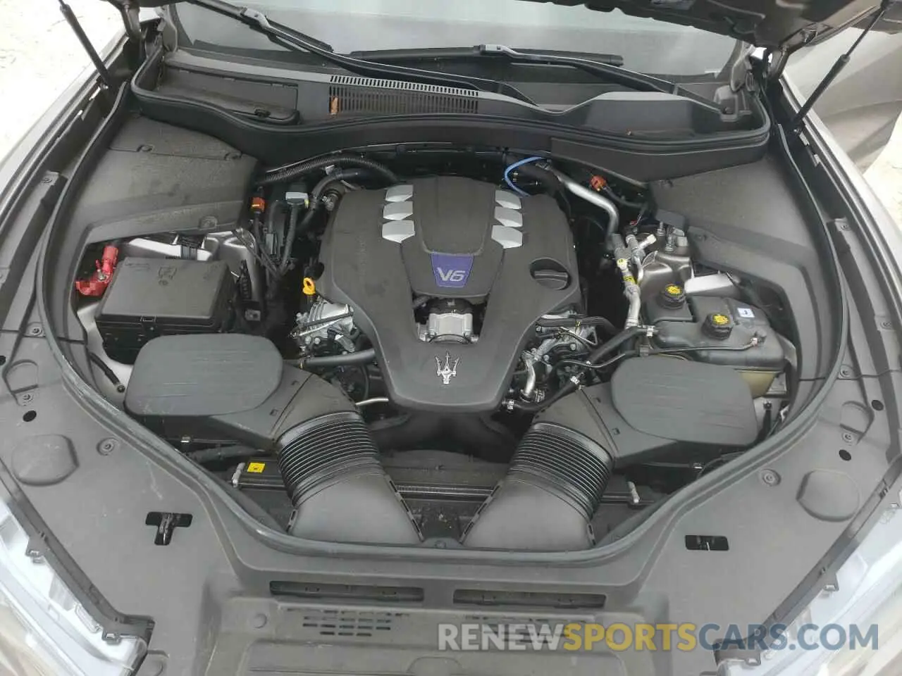 7 fotografías del automóvil dañado ZN661YUA7MX372116 MASERATI ALL MODELS 2021