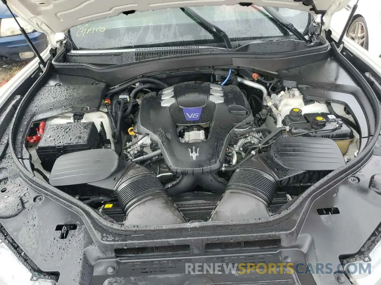 7 fotografías del automóvil dañado ZN661YUL3MX359638 MASERATI ALL MODELS 2021