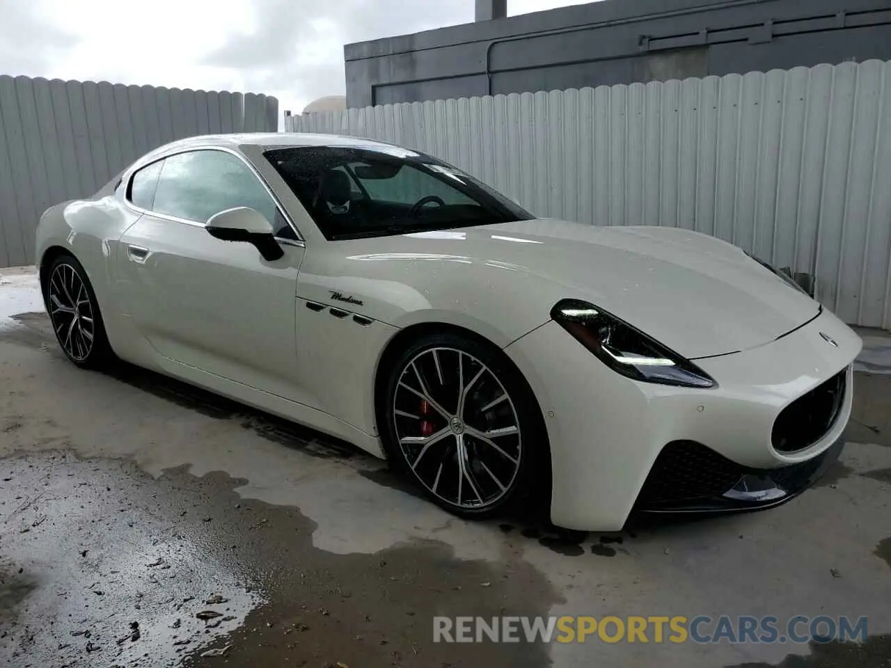 4 fotografías del automóvil dañado ZAMBMVBB6RX435887 MASERATI ALL MODELS 2024