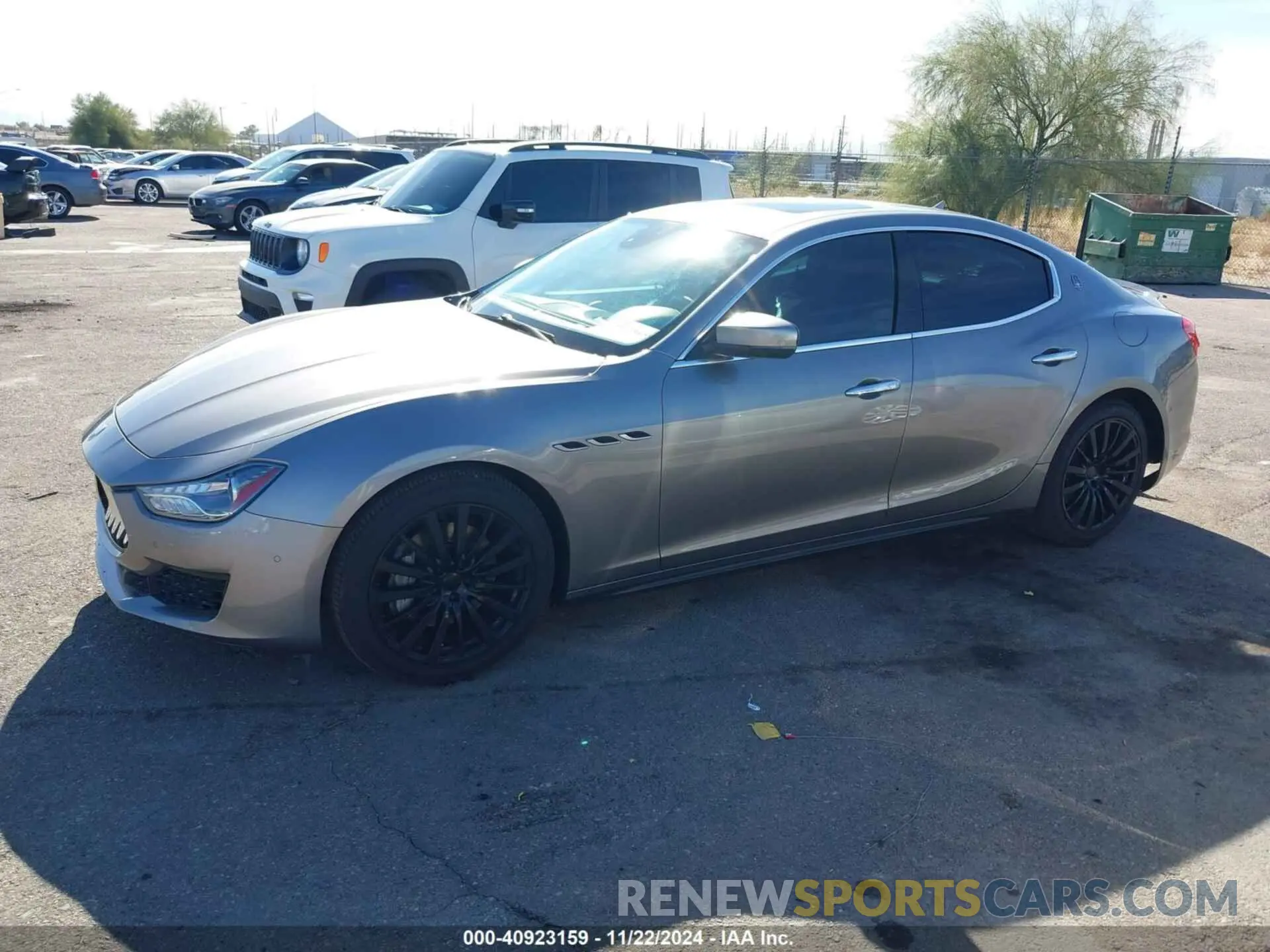 15 fotografías del automóvil dañado ZAM57XSA6K1311103 MASERATI GHIBLI 2019