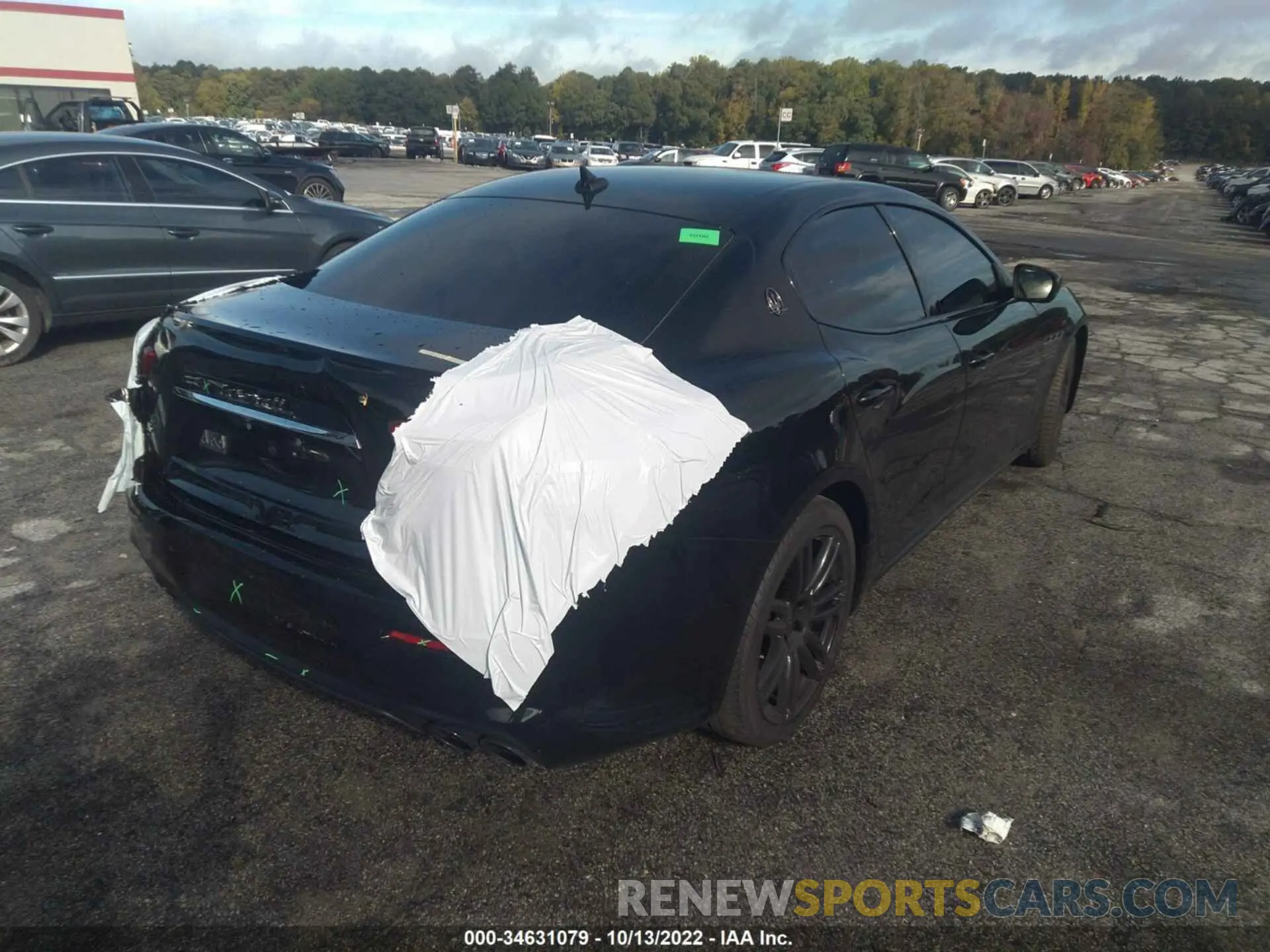 4 fotografías del automóvil dañado ZAM57YSA0K1317193 MASERATI GHIBLI 2019