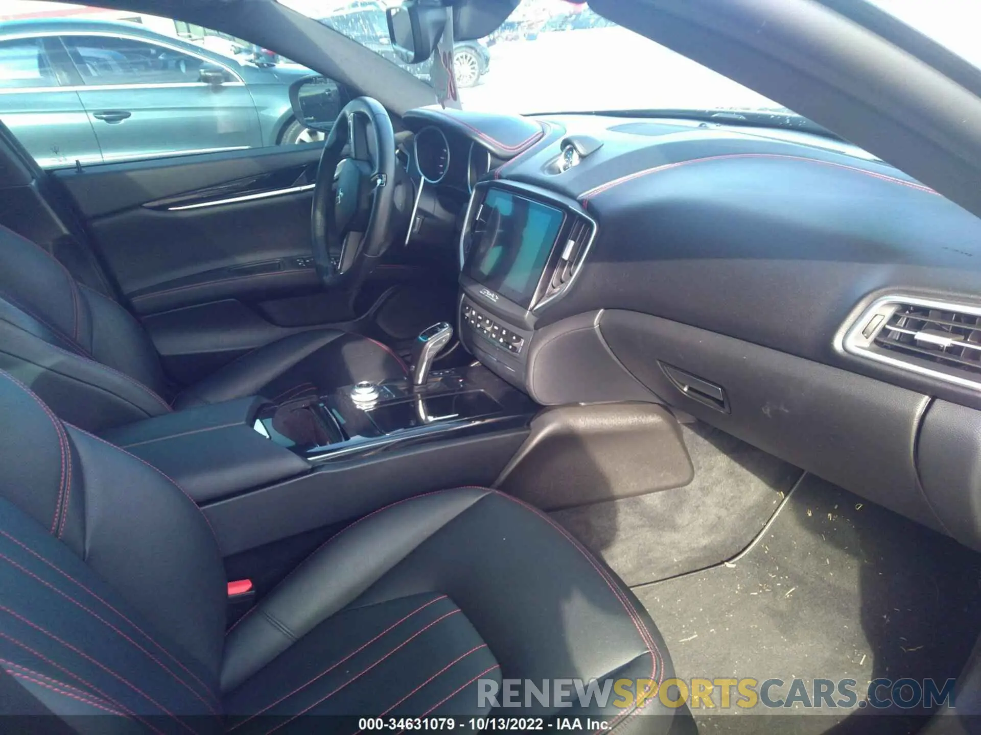5 fotografías del automóvil dañado ZAM57YSA0K1317193 MASERATI GHIBLI 2019