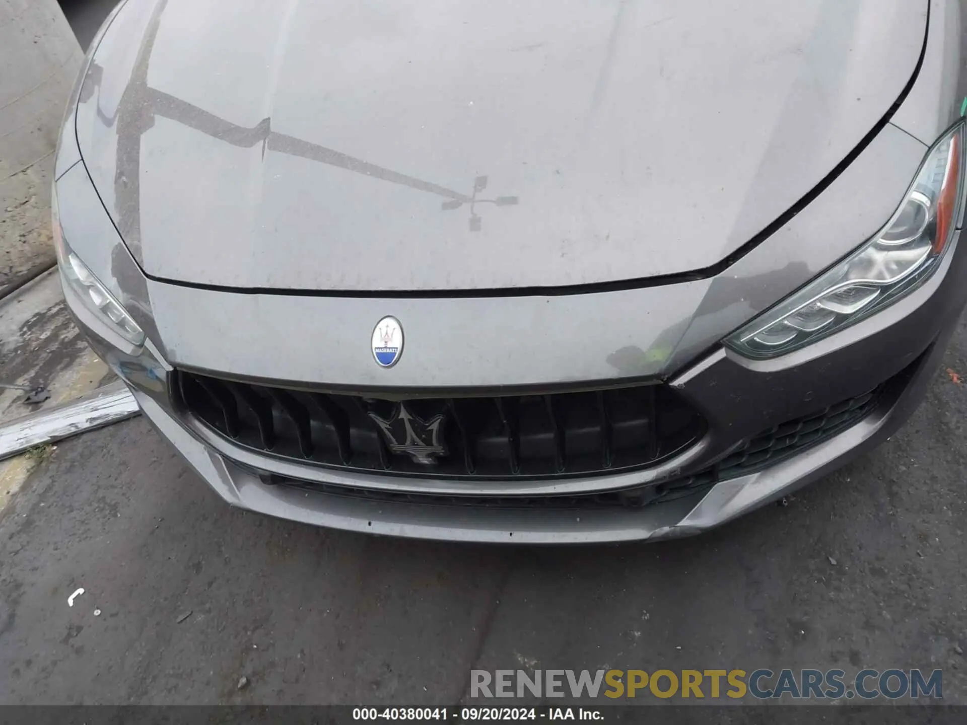 13 fotografías del automóvil dañado ZAM57YSAXK1334096 MASERATI GHIBLI 2019
