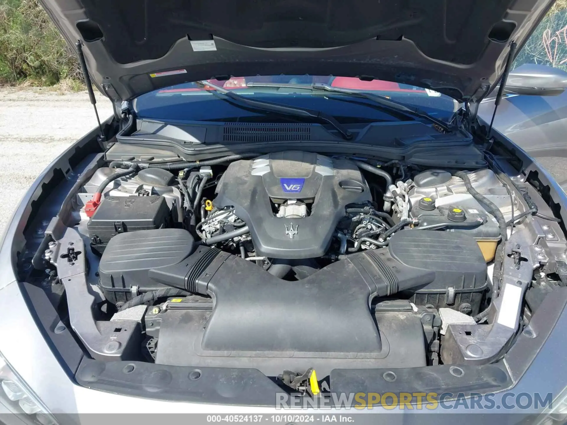 10 fotografías del automóvil dañado ZAM57YTA4K1329569 MASERATI GHIBLI 2019