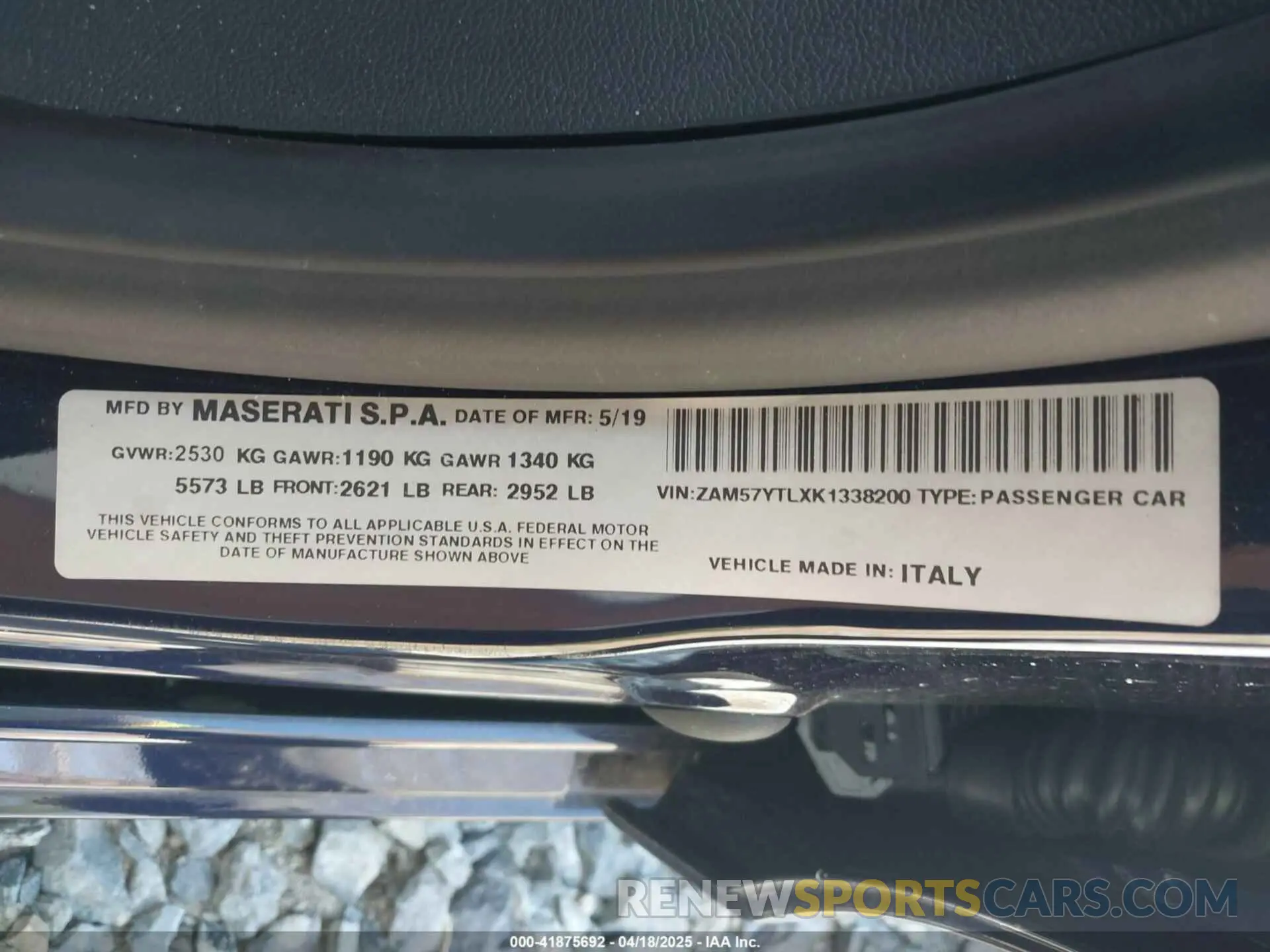 9 fotografías del automóvil dañado ZAM57YTLXK1338200 MASERATI GHIBLI 2019