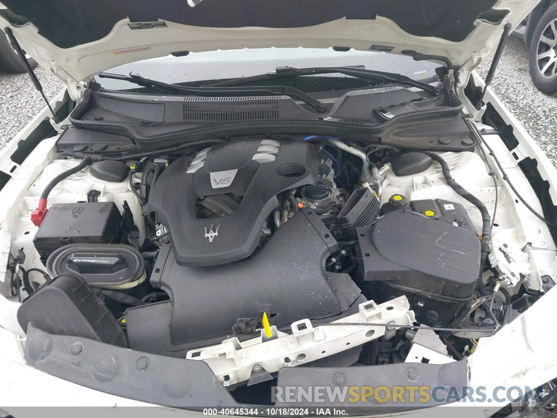 10 fotografías del automóvil dañado ZAM57XSA4L1344425 MASERATI GHIBLI 2020