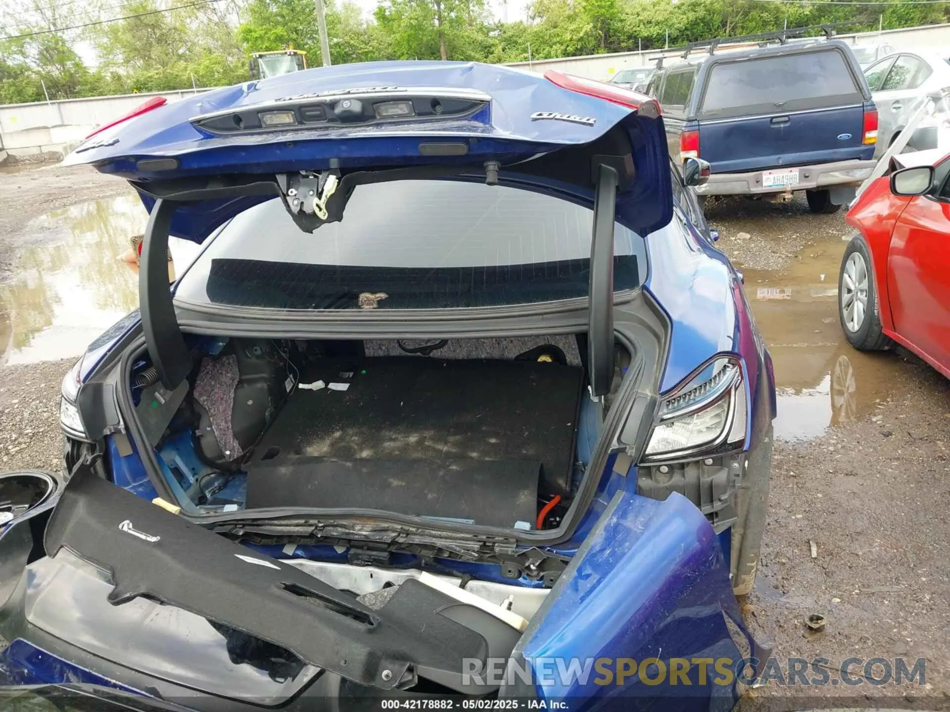 17 fotografías del automóvil dañado ZAM57YTS9L1353960 MASERATI GHIBLI 2020