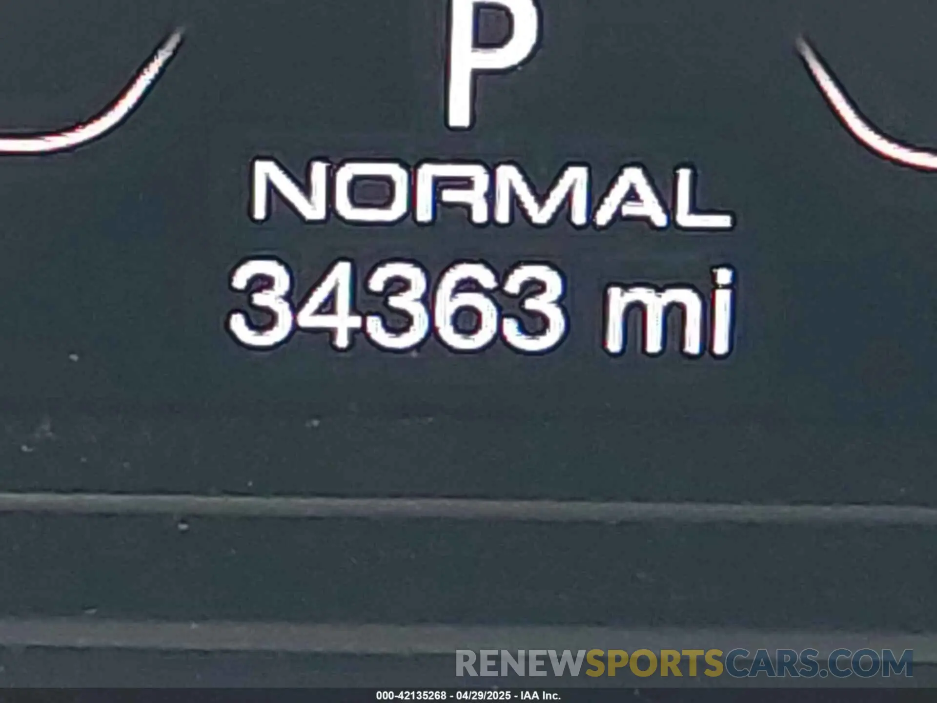 15 fotografías del automóvil dañado ZAM57XSA6M1369960 MASERATI GHIBLI 2021