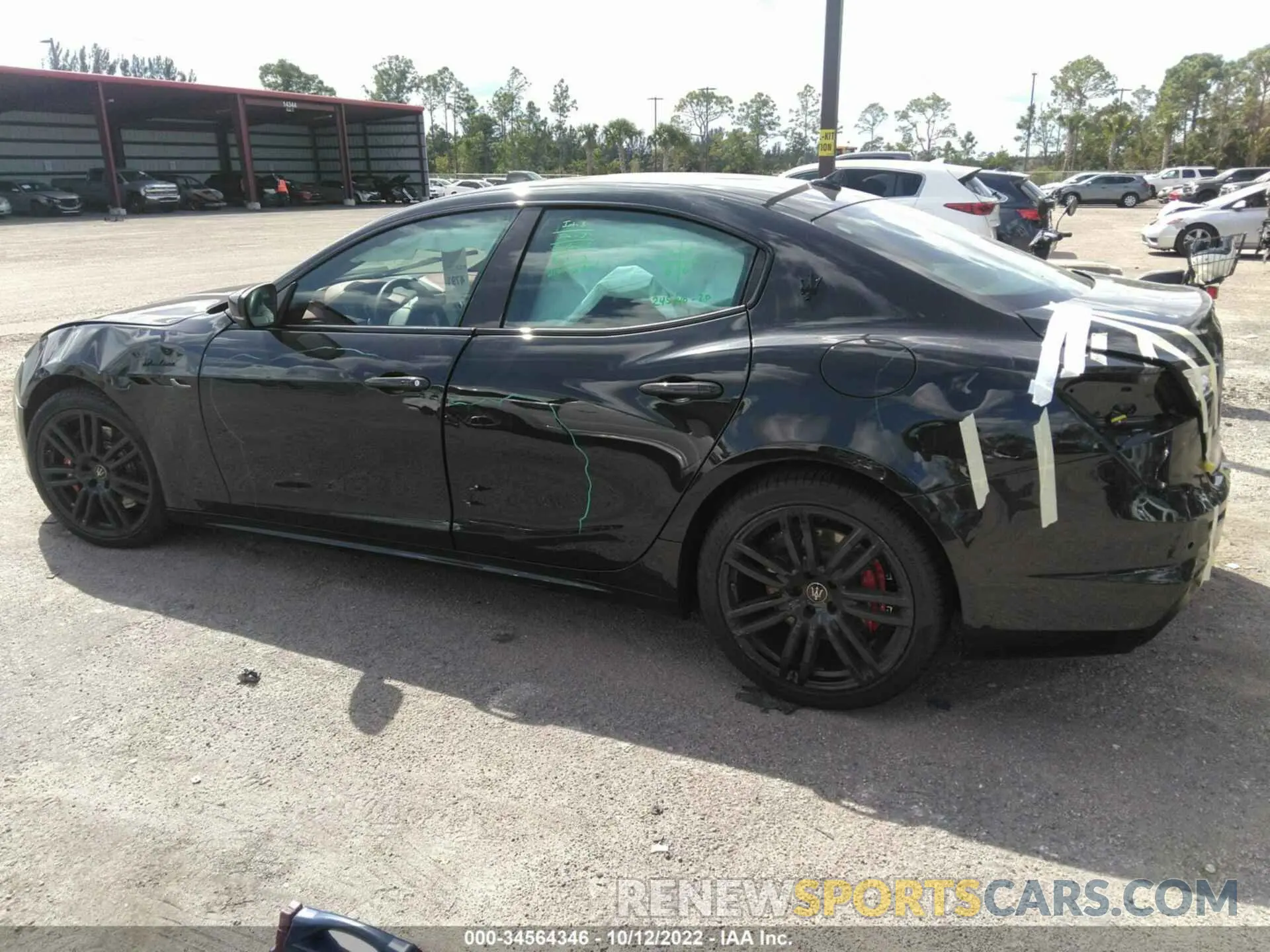6 fotografías del automóvil dañado ZAM57YSM0N1385640 MASERATI GHIBLI 2022