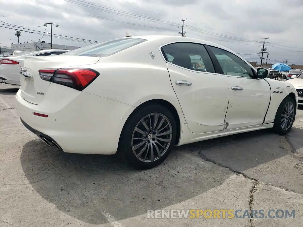 3 fotografías del automóvil dañado ZAM57XSAXN1390716 MASERATI GHIBLI BAS 2022