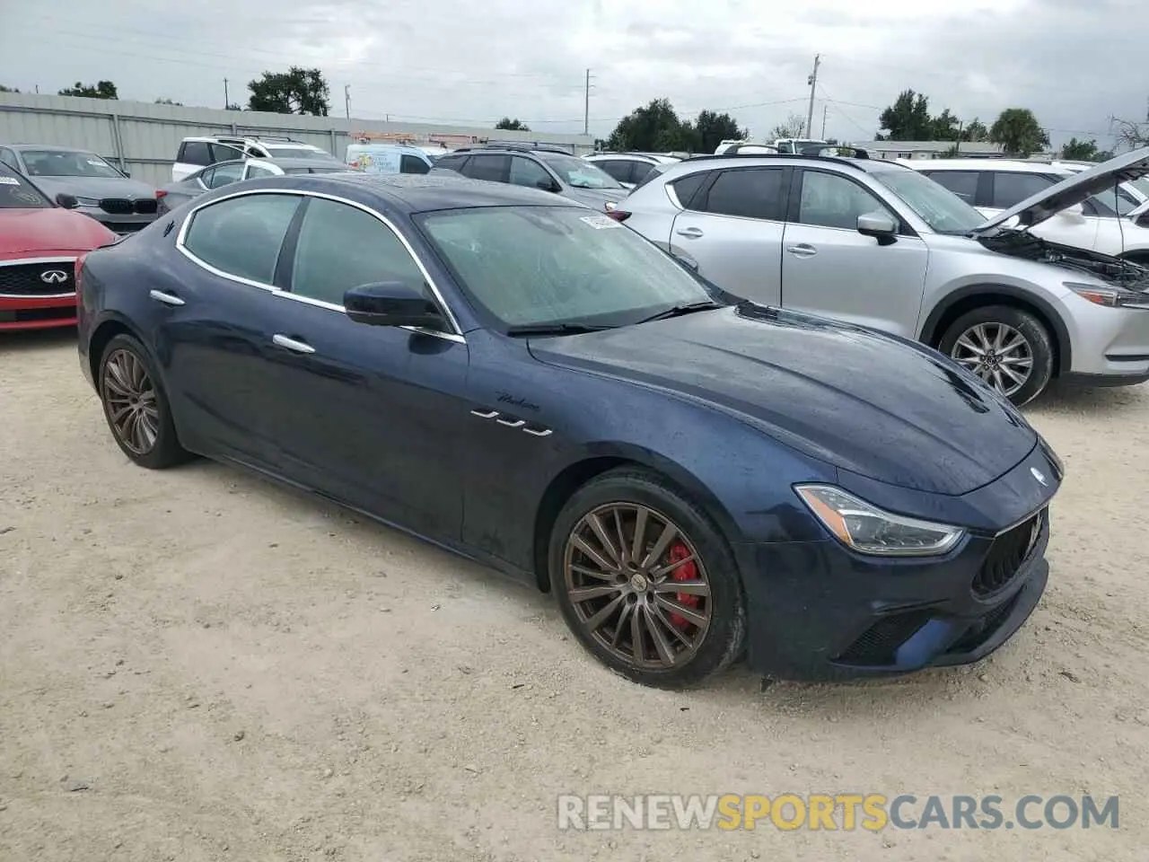 4 fotografías del automóvil dañado ZAM57YTM8PX414042 MASERATI GHIBLI MOD 2023