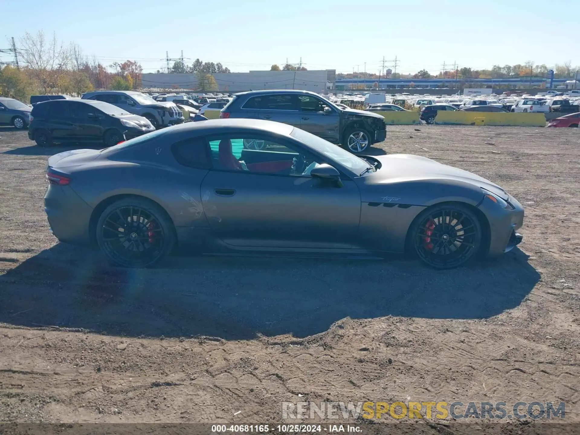 13 fotografías del automóvil dañado ZAMBMVDB1RX435342 MASERATI GRANTURISMO 2024
