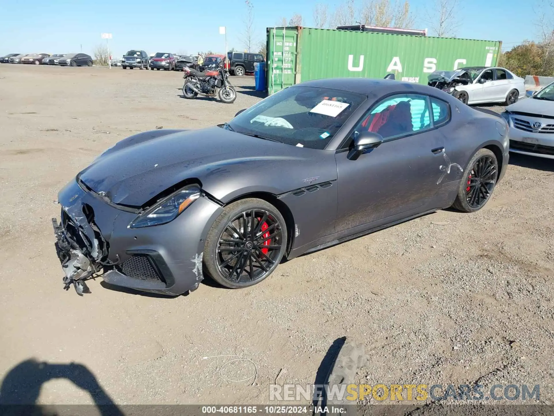 2 fotografías del automóvil dañado ZAMBMVDB1RX435342 MASERATI GRANTURISMO 2024