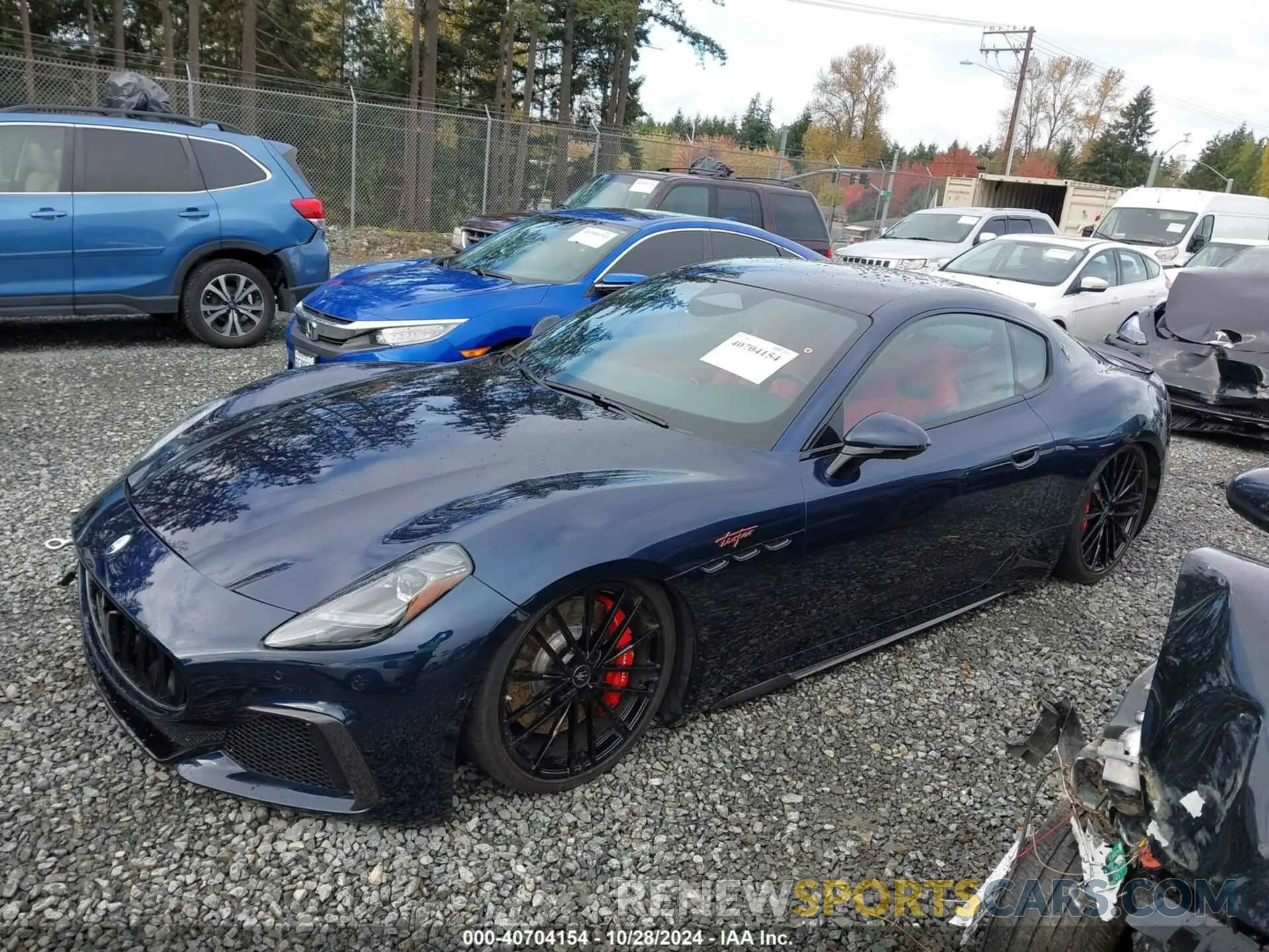 14 fotografías del automóvil dañado ZAMBMVDB1RX444834 MASERATI GRANTURISMO 2024