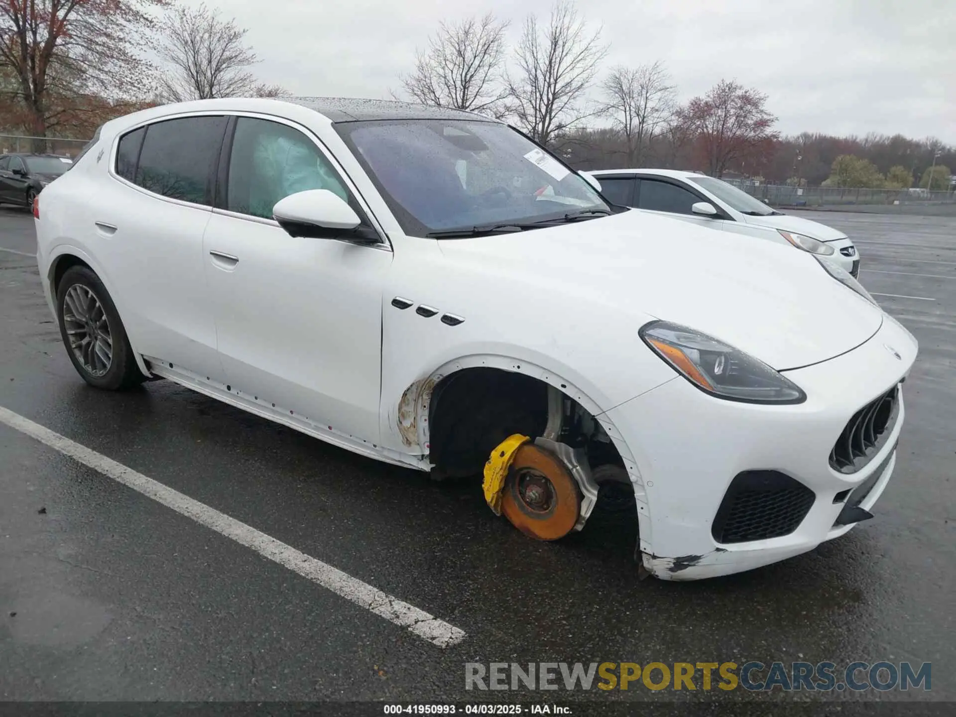 1 fotografías del automóvil dañado ZN682AVA1P7416028 MASERATI GRECALE 2023