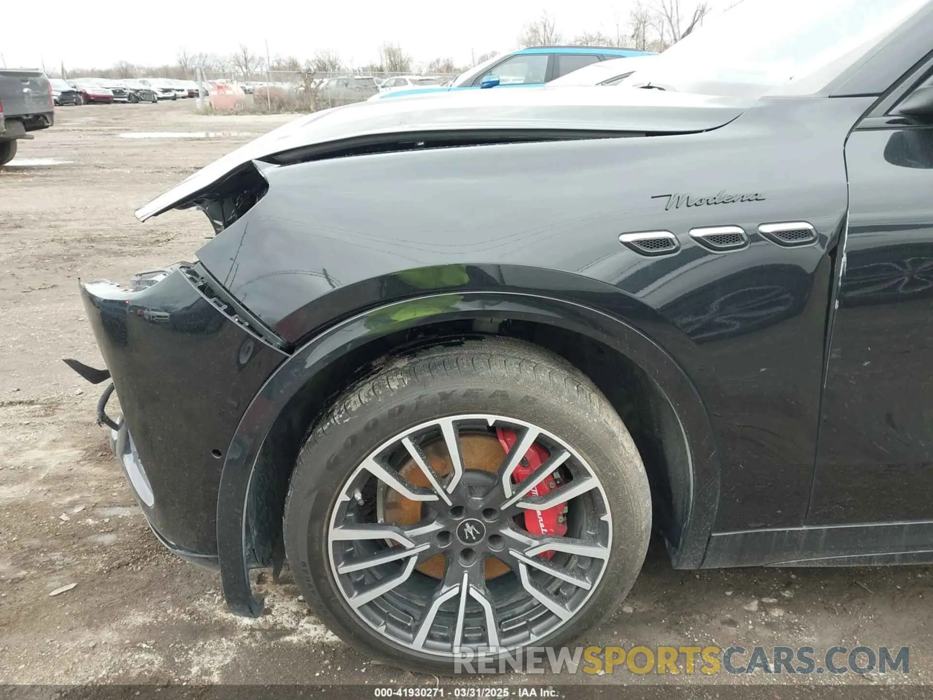 17 fotografías del automóvil dañado ZN682AVM9P7427319 MASERATI GRECALE 2023