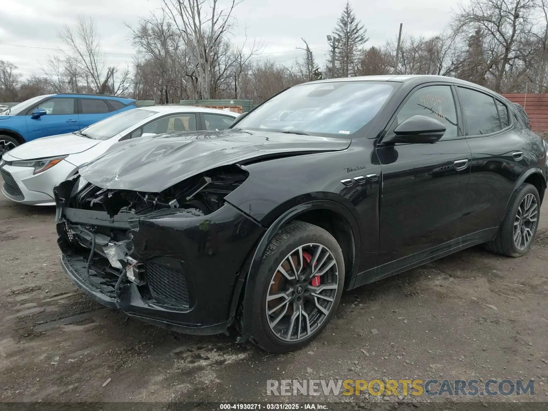 2 fotografías del automóvil dañado ZN682AVM9P7427319 MASERATI GRECALE 2023